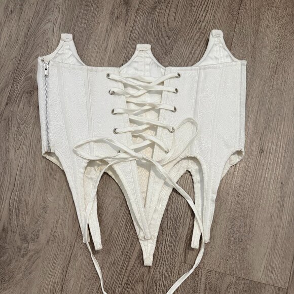 Amor Mia Dagger Corset White - Picture 3 of 4